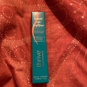 Thrive highlighting stick